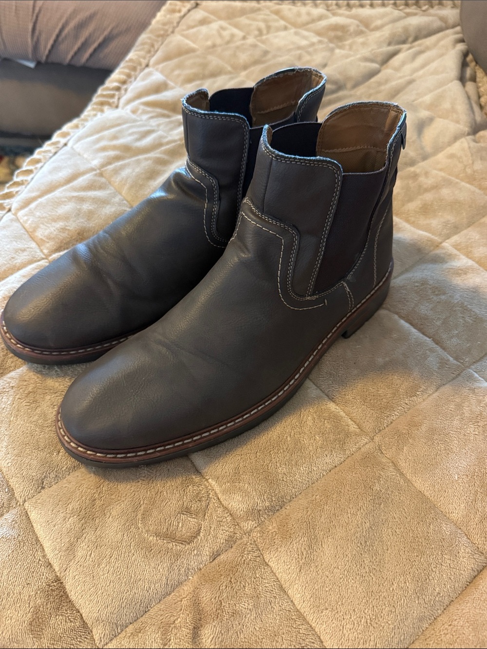 Dockers Men's Ransom Chelsea Brown Faux Leather Chukka Boots